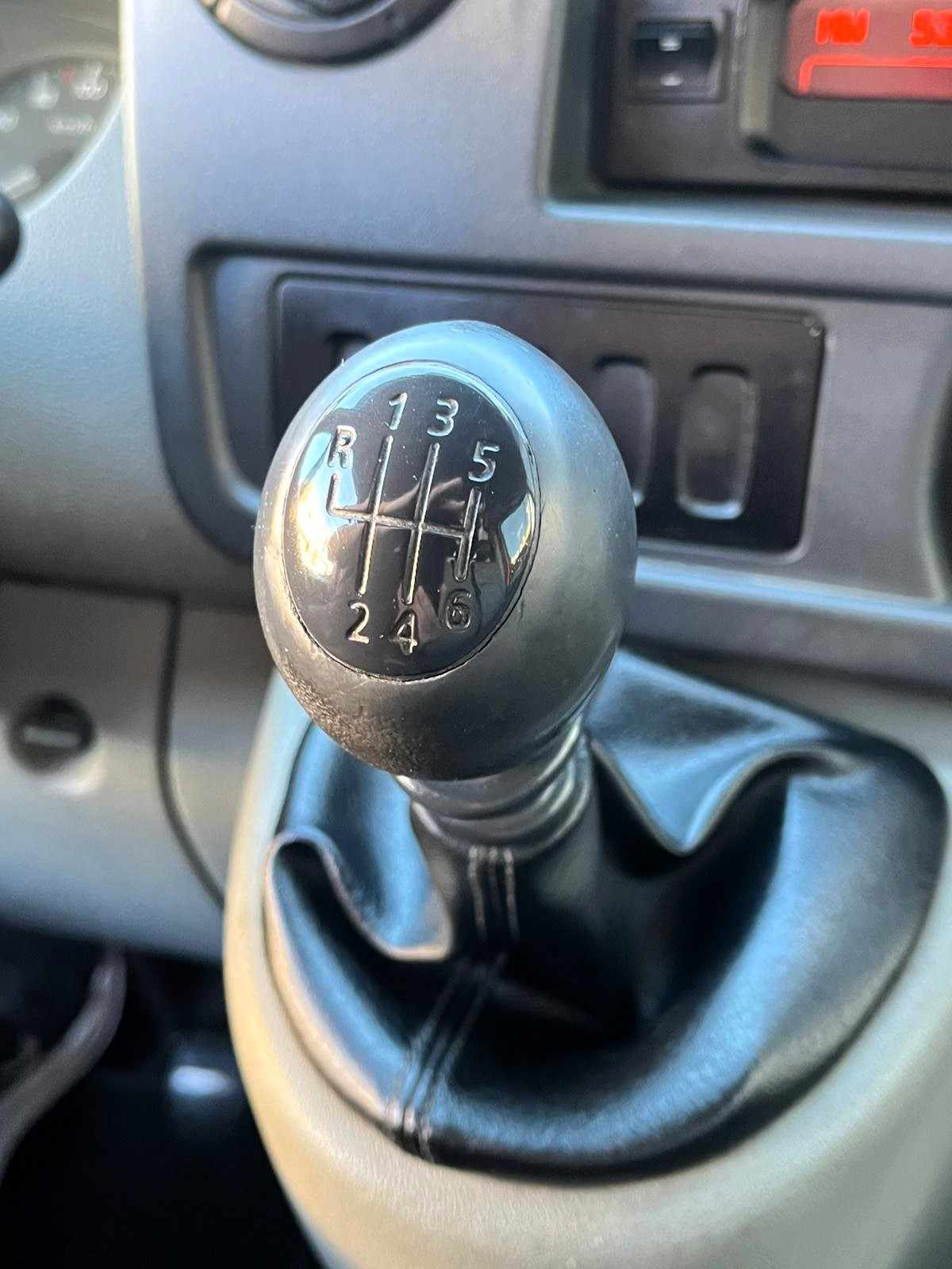 renault-master-2009-diesel-2464cc