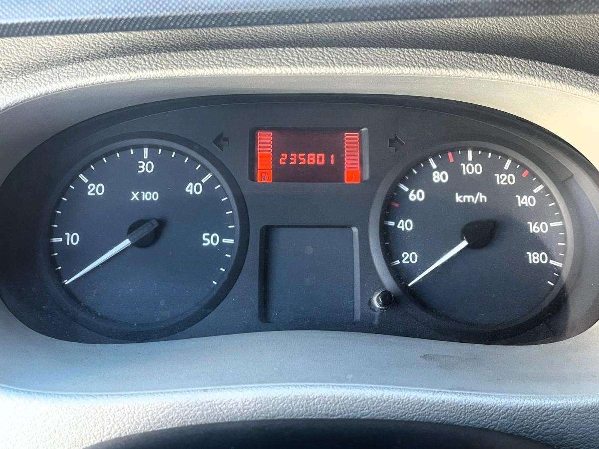 renault-master-2009-diesel-2464cc