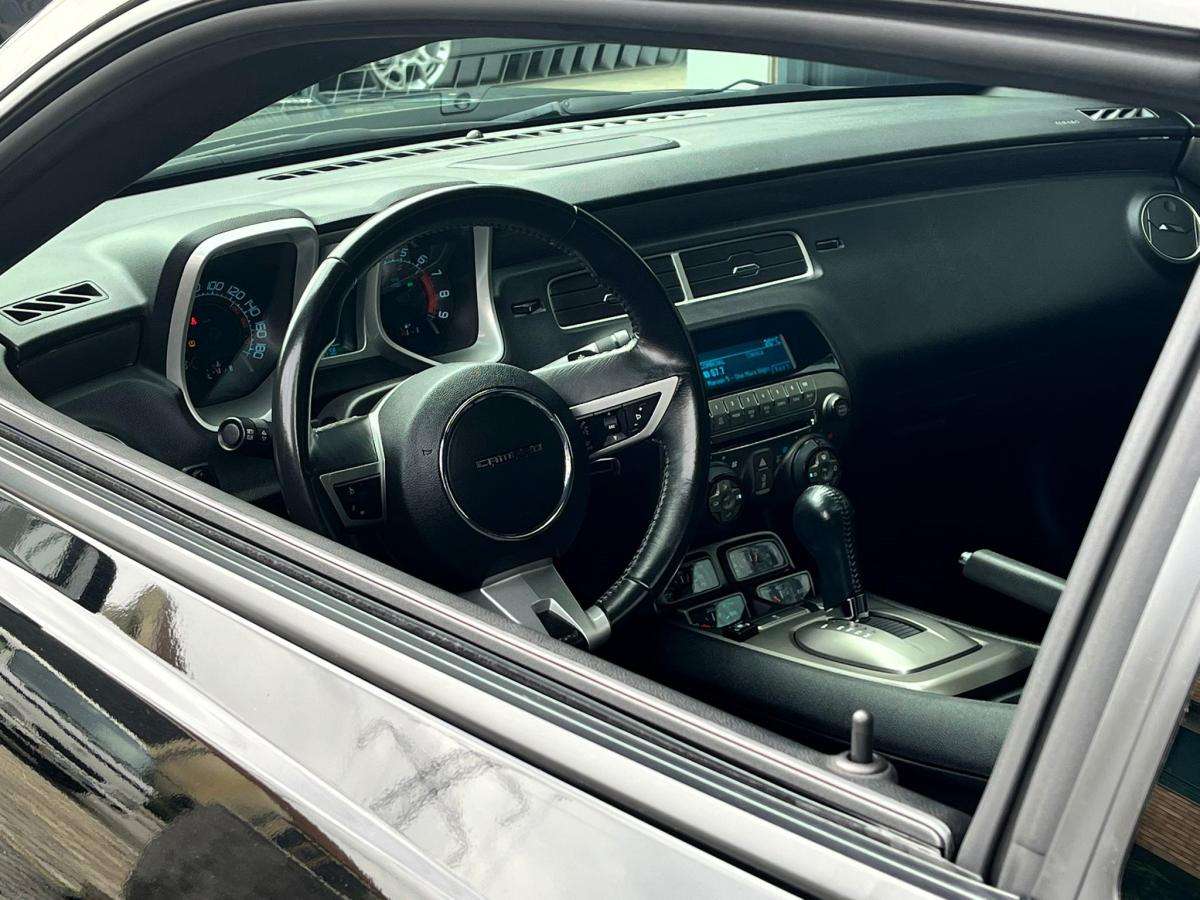 chevrolet-camaro-2010-gasolina-6162cc