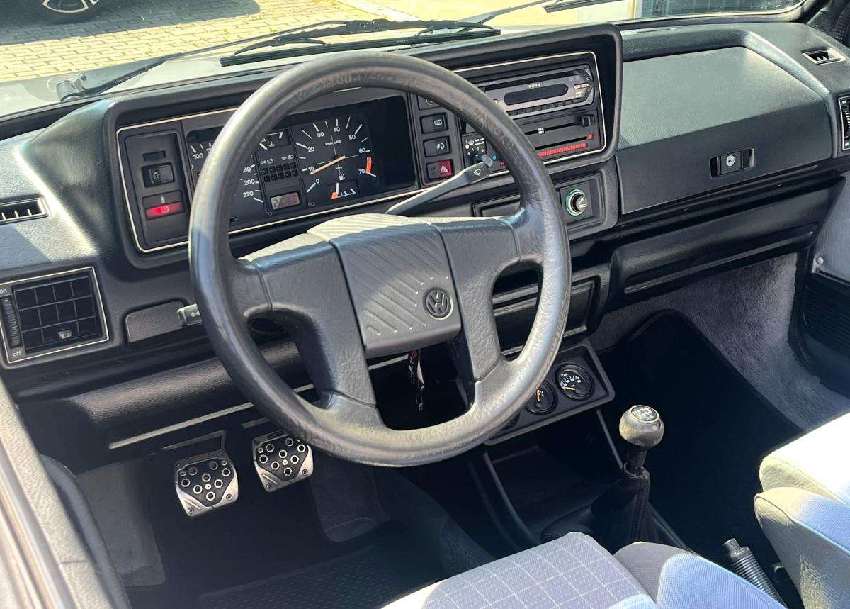 volkswagen-golf-cabriolet-1988-gasolina-1780cc