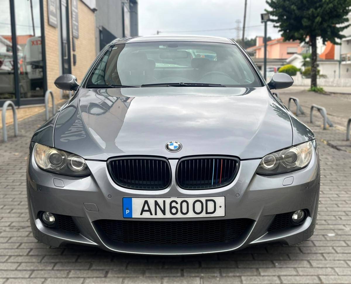 bmw-serie-3-2007-gasolina-2996cc