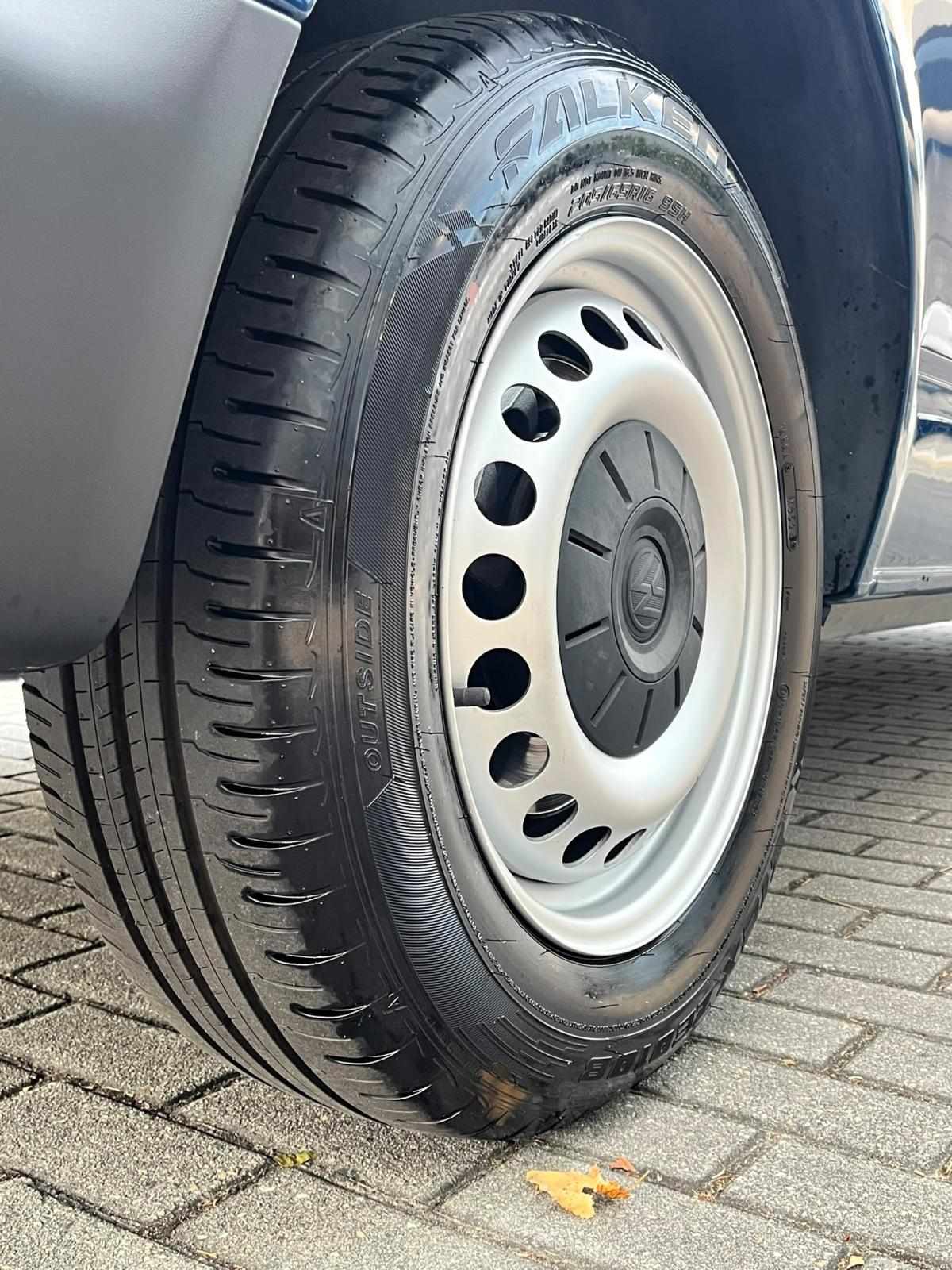 volkswagen-transporter-2021-diesel-1968cc
