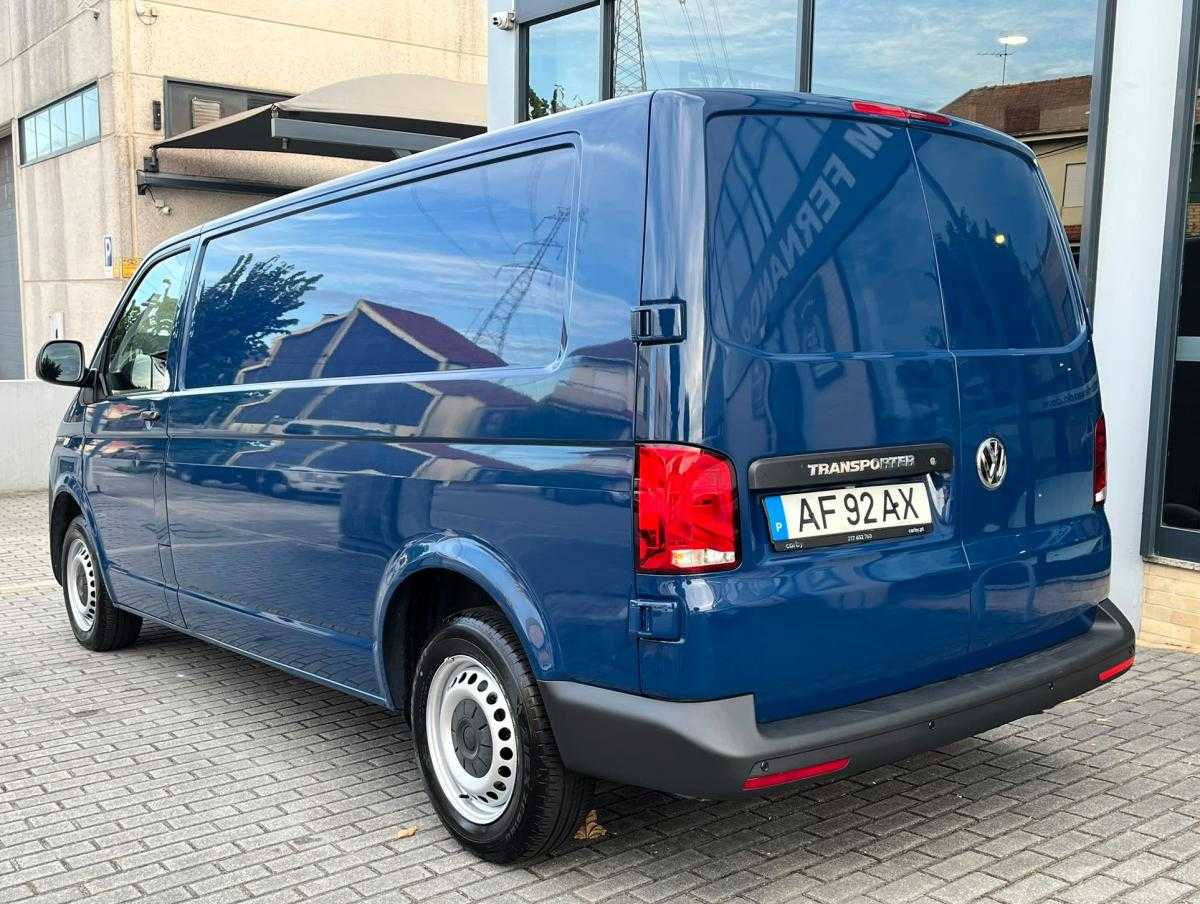 volkswagen-transporter-2021-diesel-1968cc