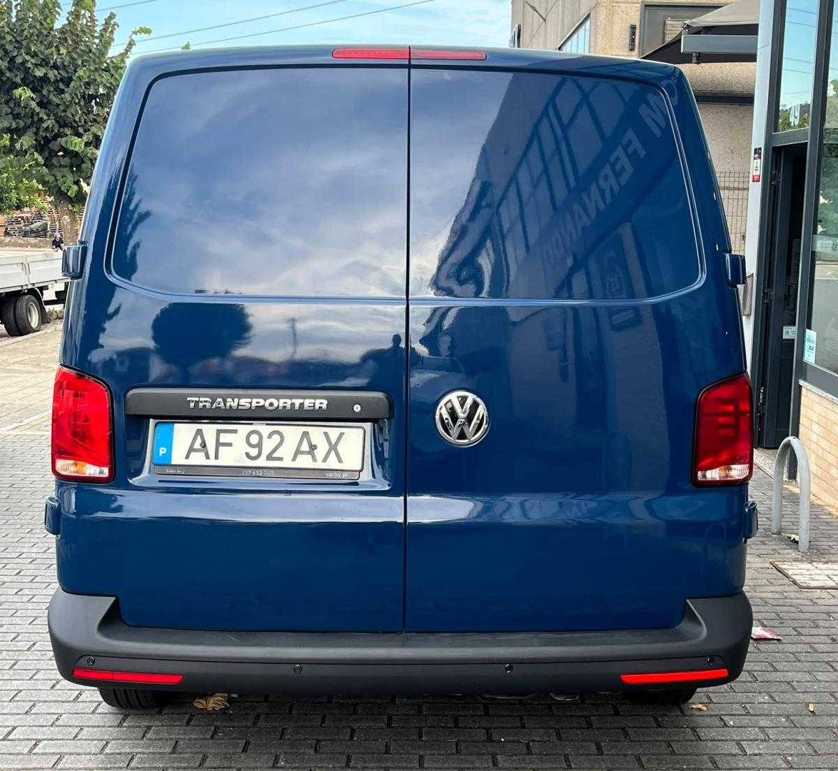 volkswagen-transporter-2021-diesel-1968cc