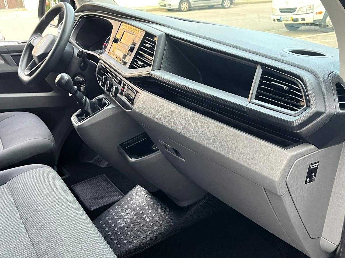 volkswagen-transporter-2021-diesel-1968cc