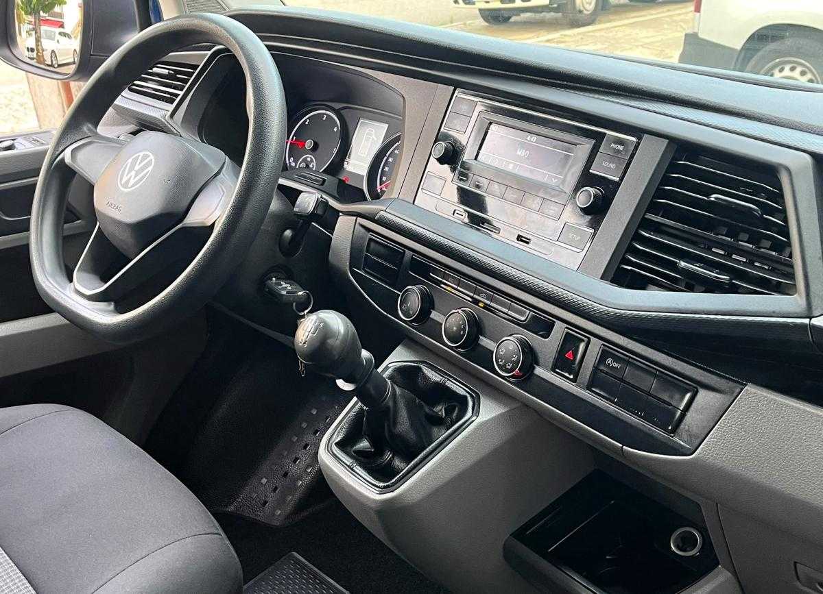volkswagen-transporter-2021-diesel-1968cc