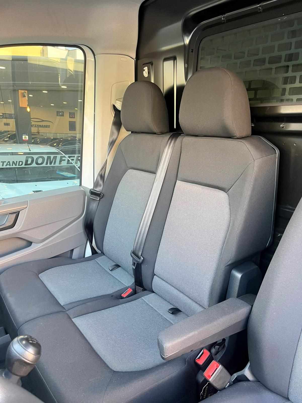 volkswagen-crafter-2019-diesel-1968cc