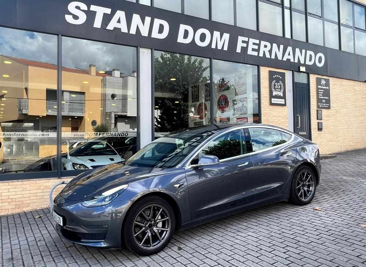 tesla-model-3-2019-eletrico-0cc