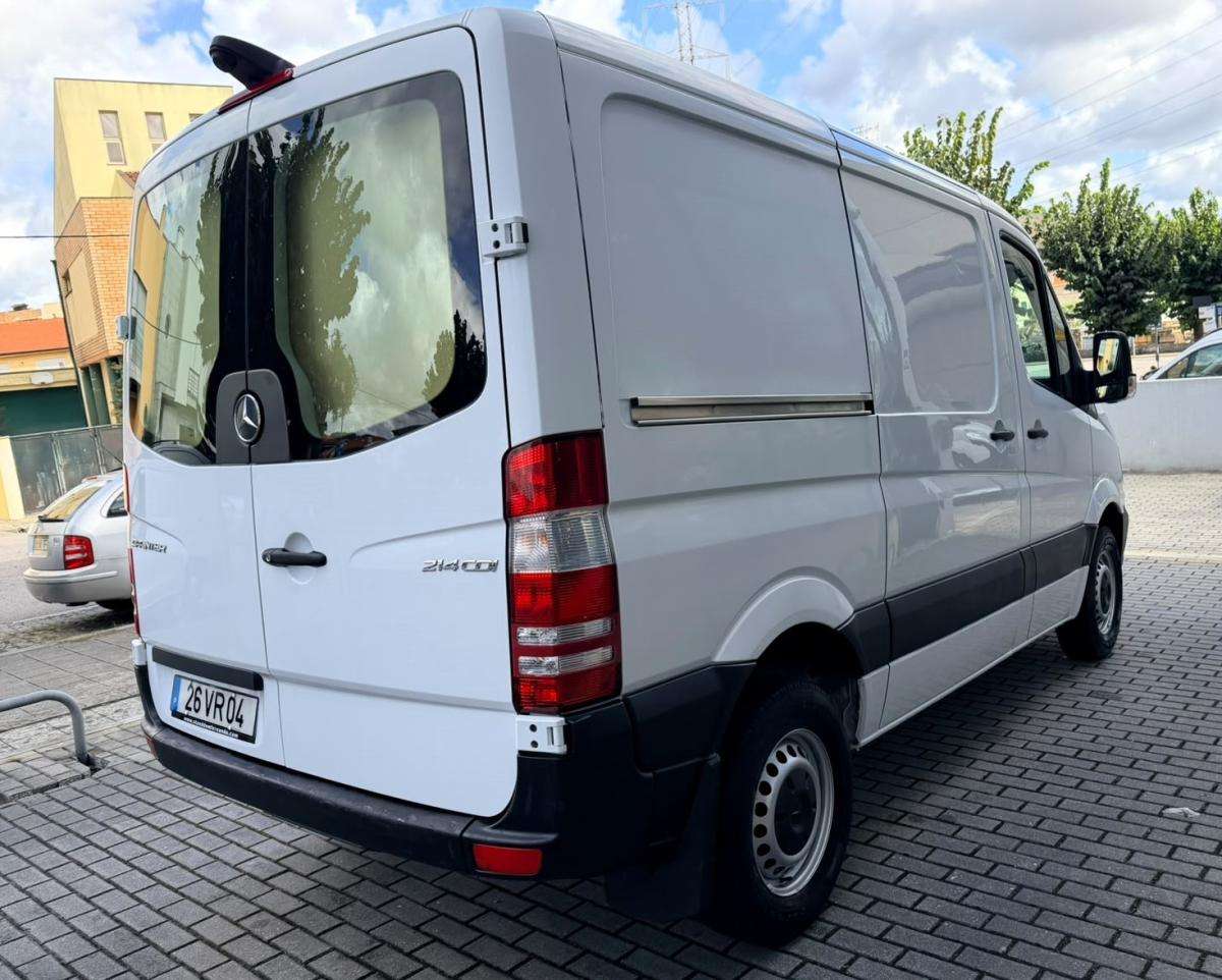 mercedes-benz-sprinter-2018-diesel-2143cc