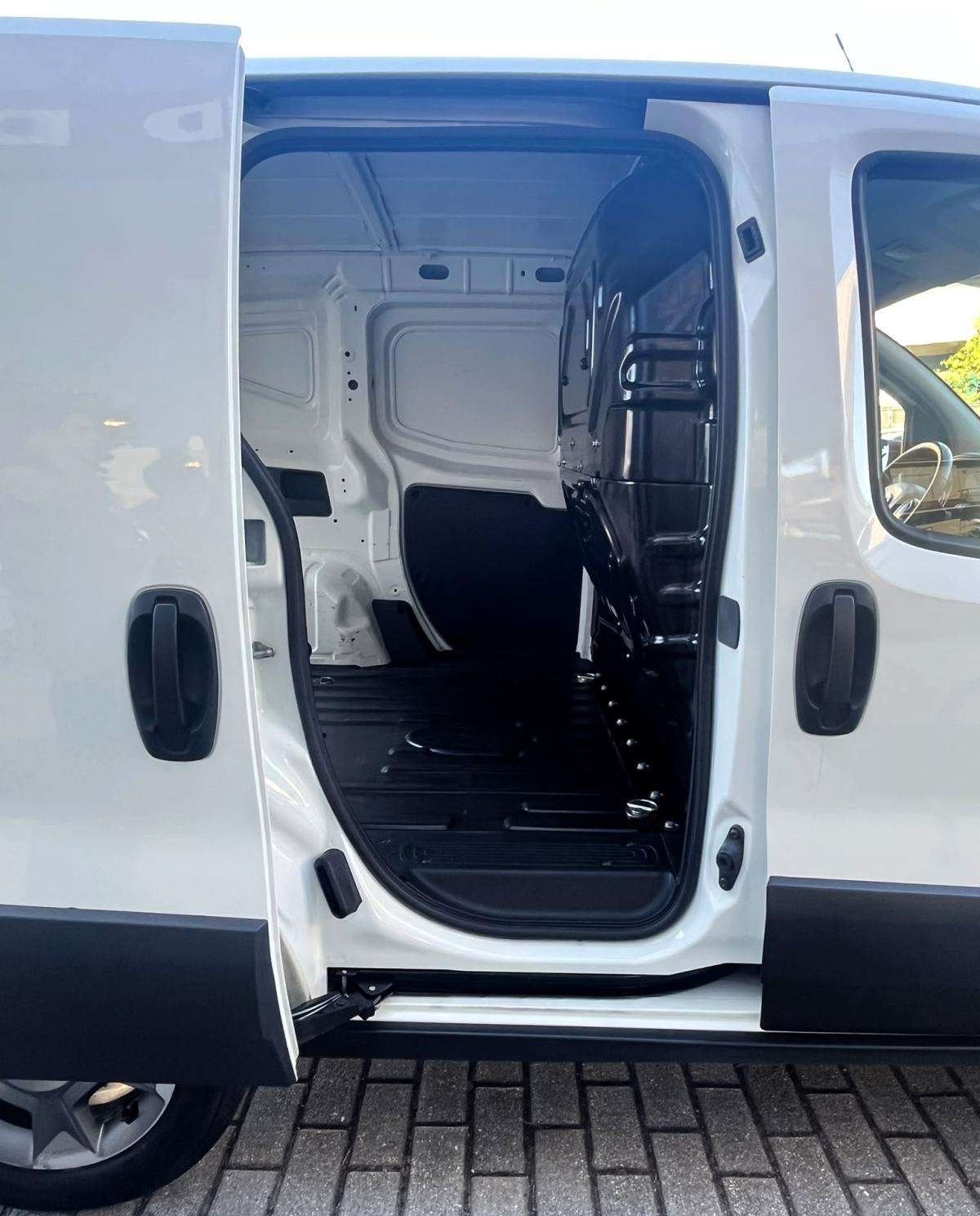 fiat-fiorino-2021-diesel-1248cc