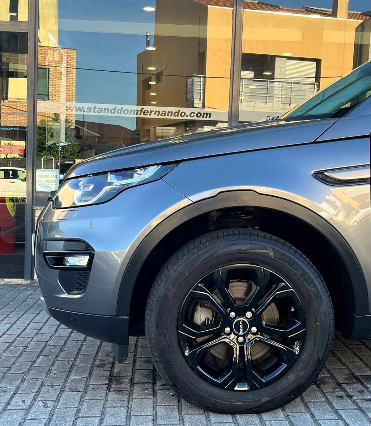 land-rover-discovery-sport-2018-diesel-1999cc