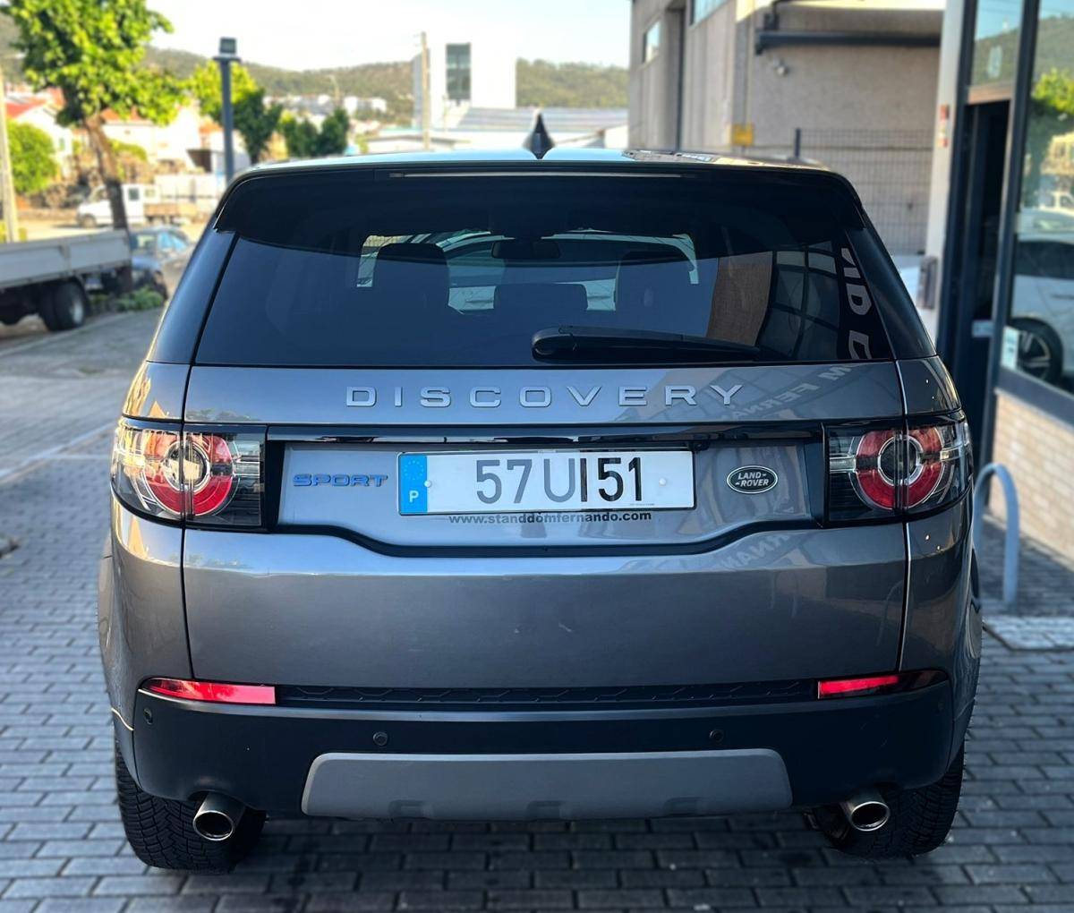 land-rover-discovery-sport-2018-diesel-1999cc