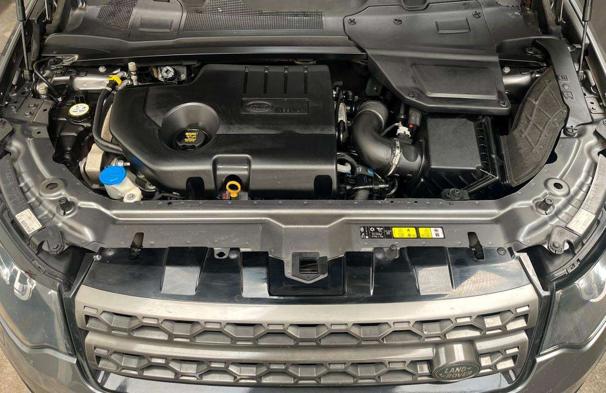 land-rover-discovery-sport-2018-diesel-1999cc