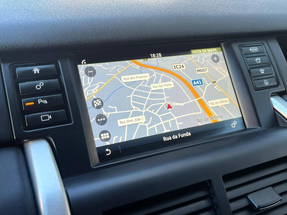land-rover-discovery-sport-2018-diesel-1999cc