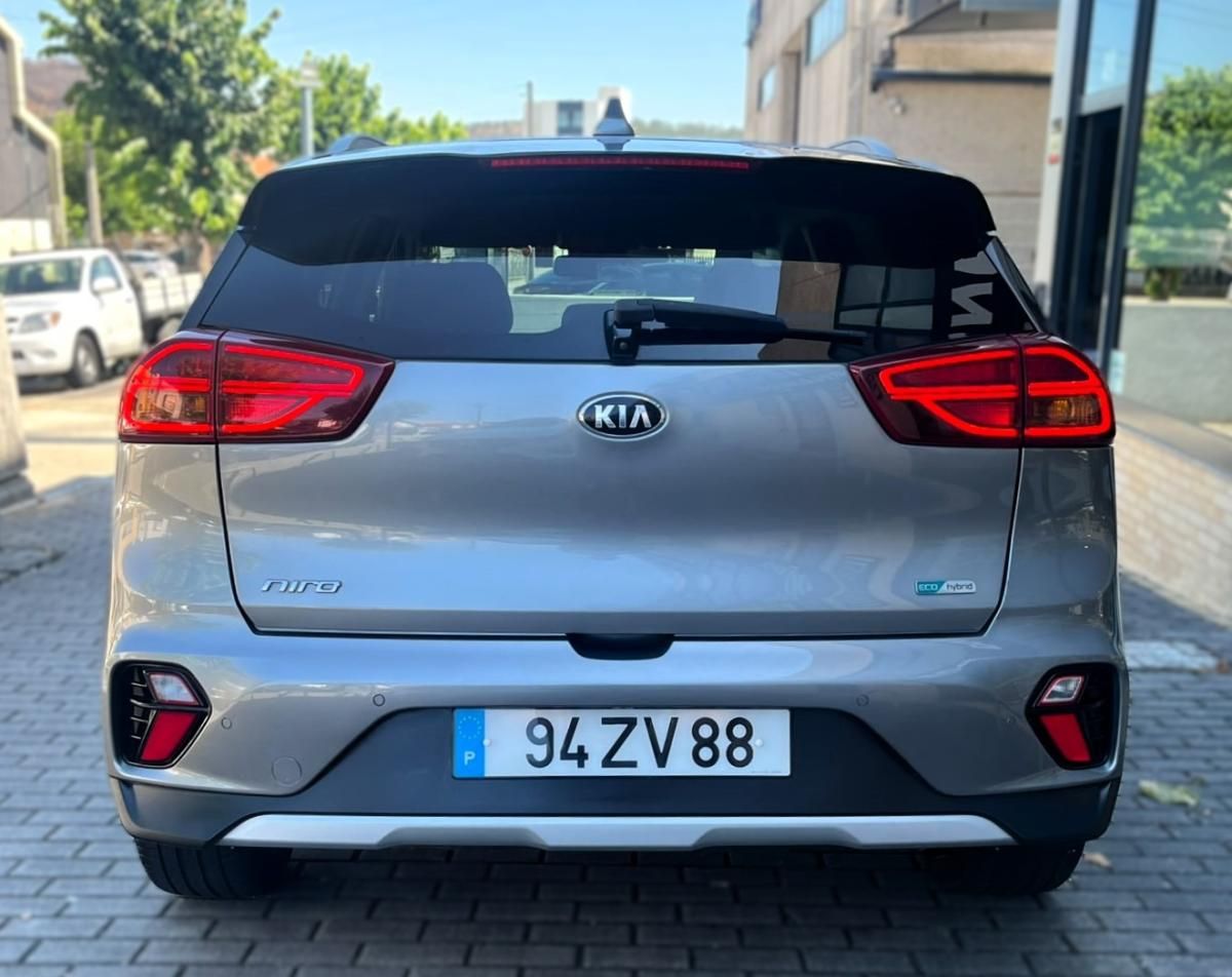 kia-niro-2019-hibrido-a-gasolina-1580cc