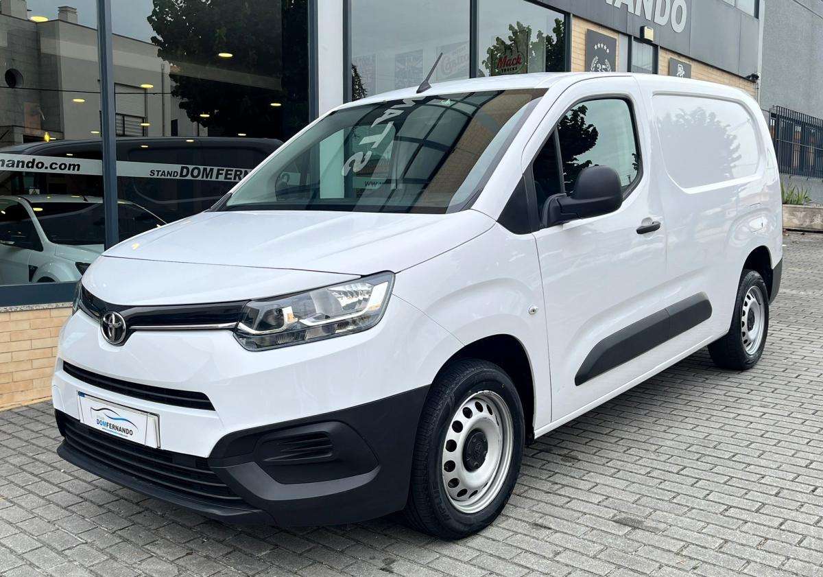 toyota-proace-2024-diesel-1499cc