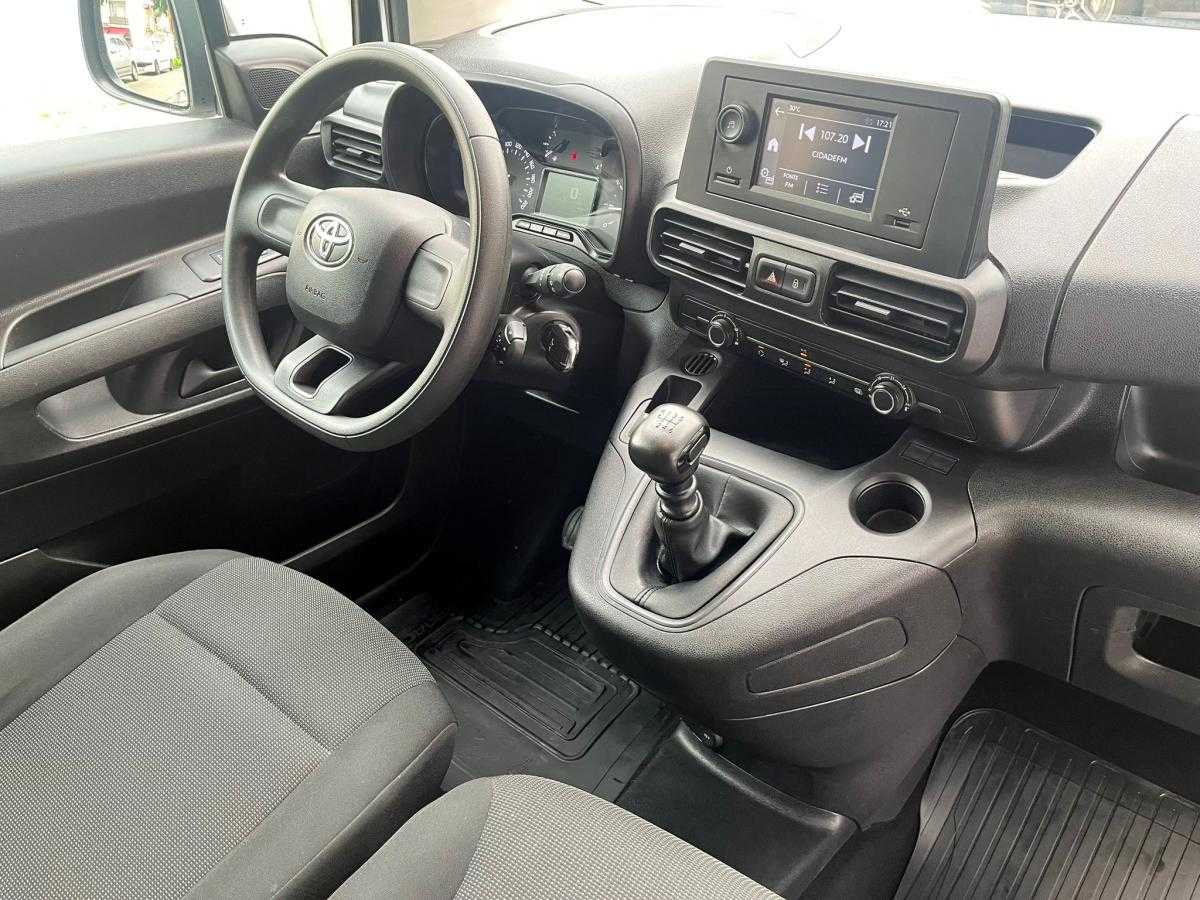 toyota-proace-2024-diesel-1499cc