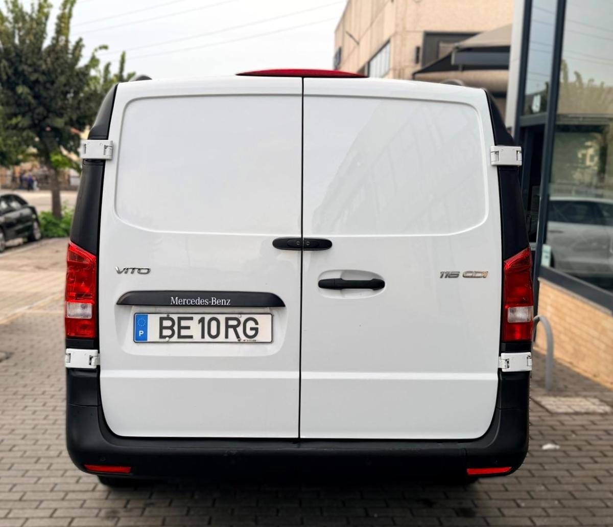 mercedes-benz-vito-2020-diesel-2143cc
