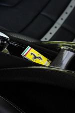 ferrari-sf90-2021-hibrido-a-gasolina-3990cc
