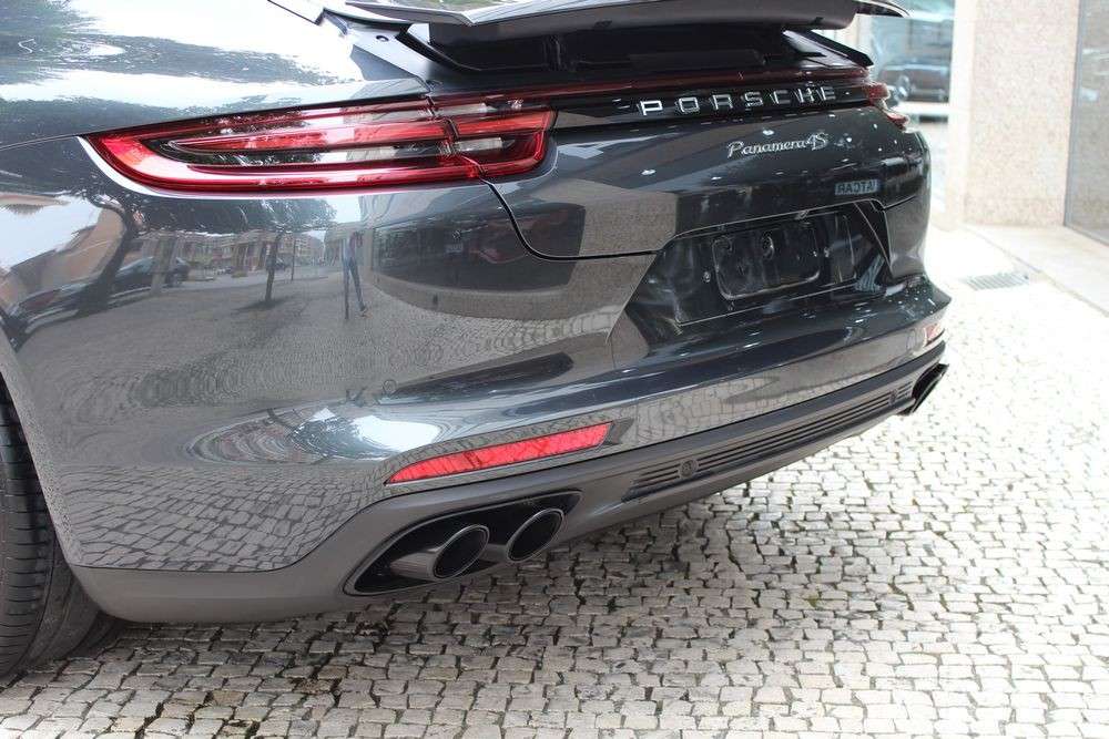 porsche-panamera-2016-diesel-3956cc