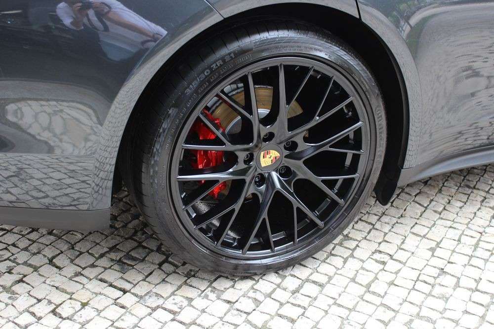 porsche-panamera-2016-diesel-3956cc