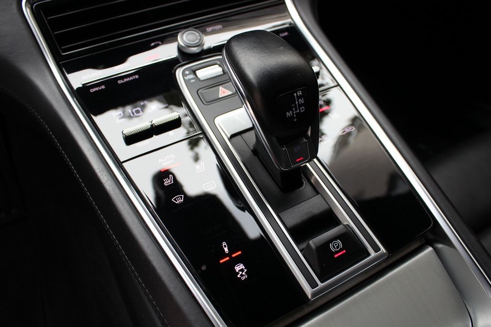 porsche-panamera-2016-diesel-3956cc
