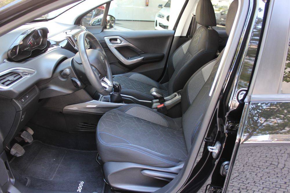 peugeot-2008-2019-gasolina-1199cc