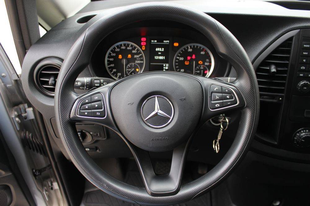 mercedes-benz-vito-2018-diesel-2143cc