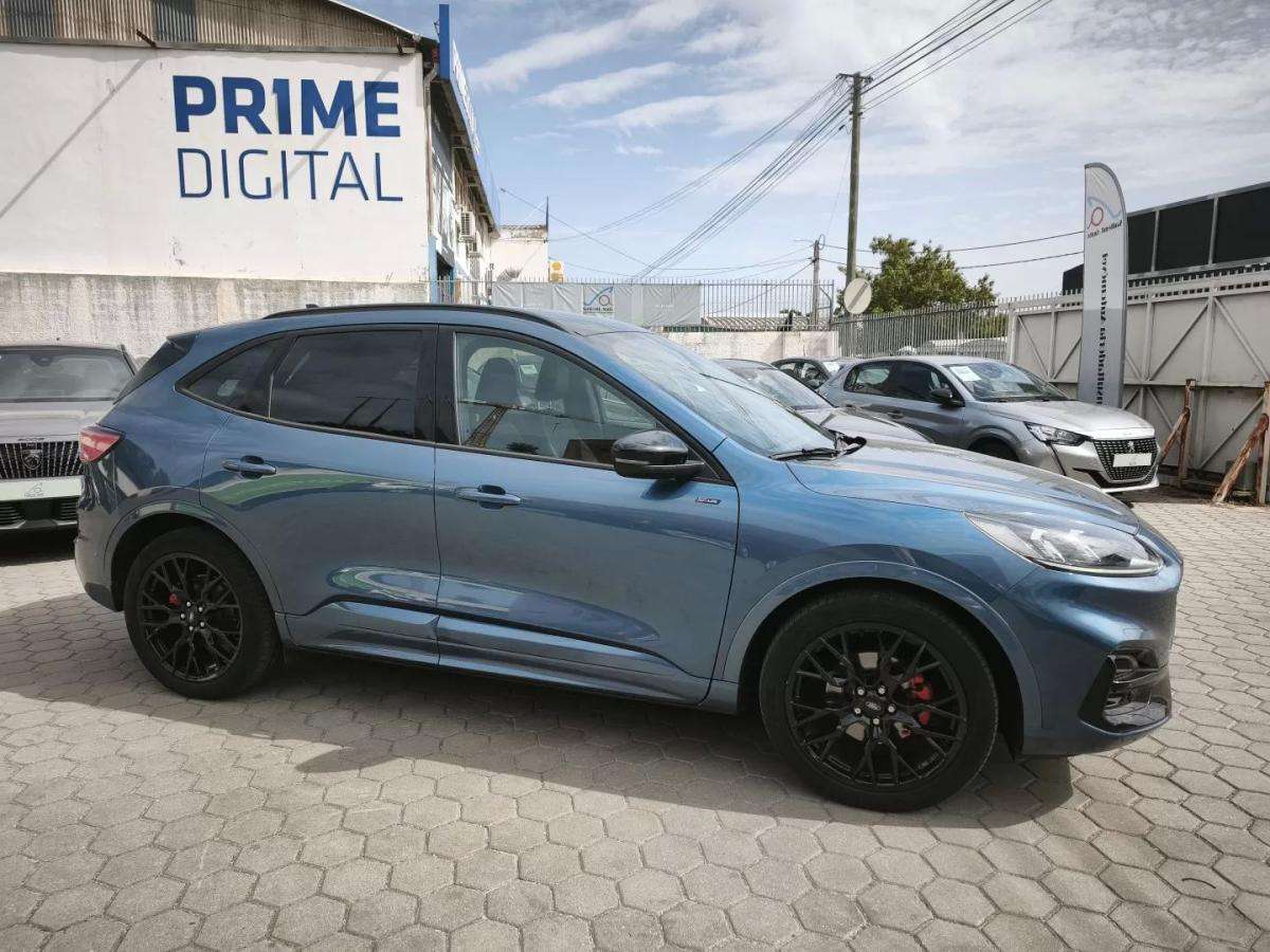 ford-kuga-2023-gasolina-1499cc