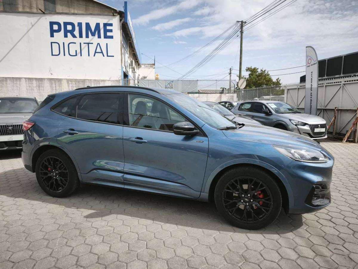 ford-kuga-2023-gasolina-1499cc