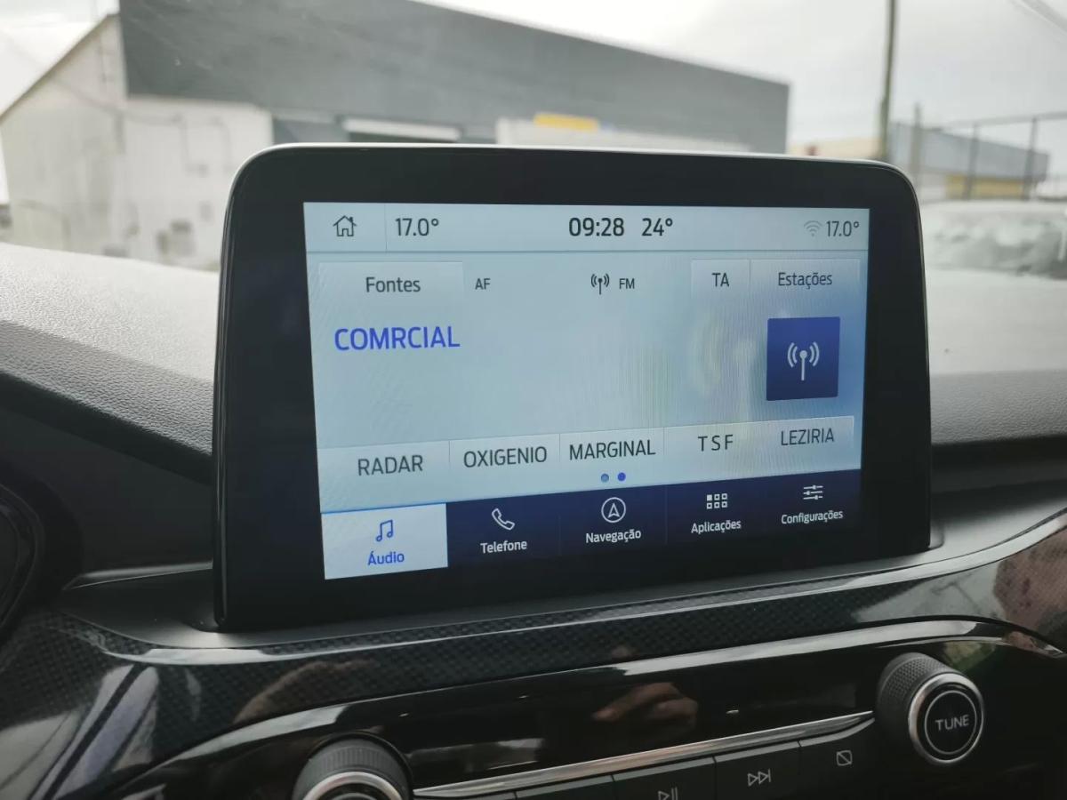 ford-kuga-2023-gasolina-1499cc