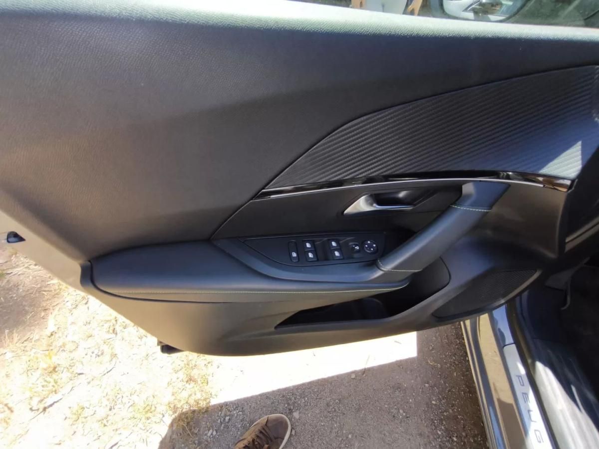 peugeot-2008-2024-gasolina-1199cc