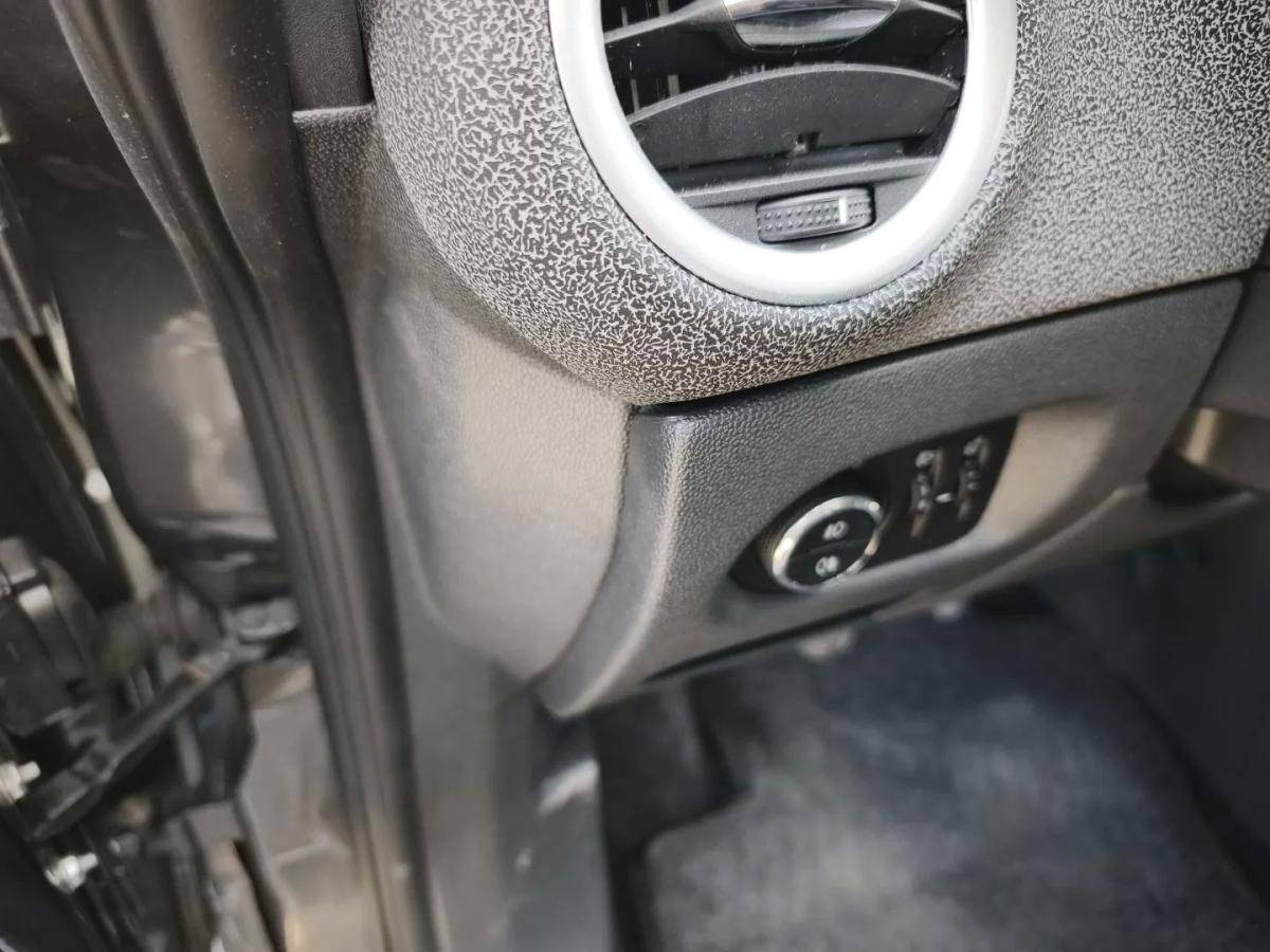 opel-corsa-2011-diesel-1248cc