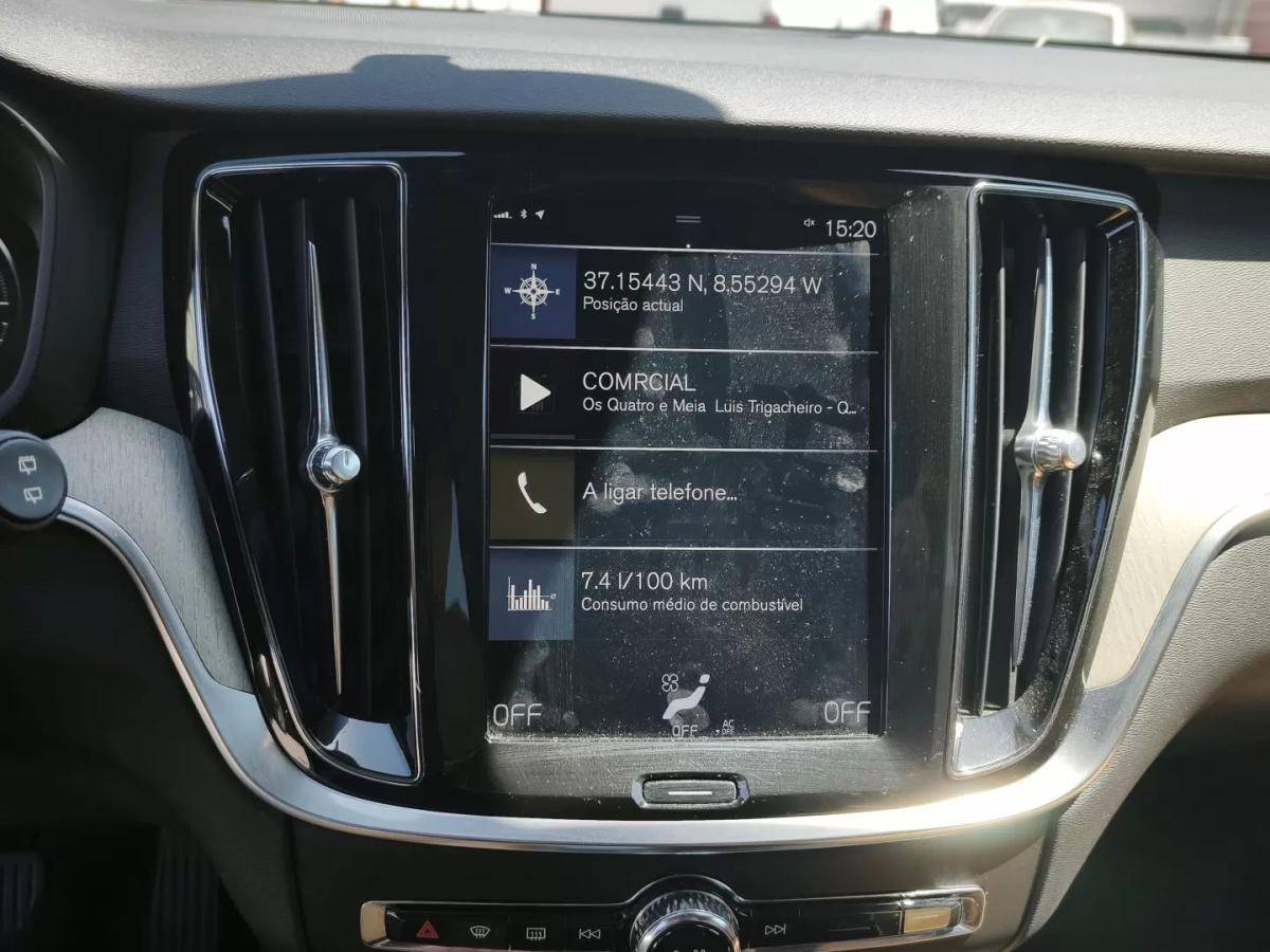 volvo-v60-2019-hibrido-1969cc
