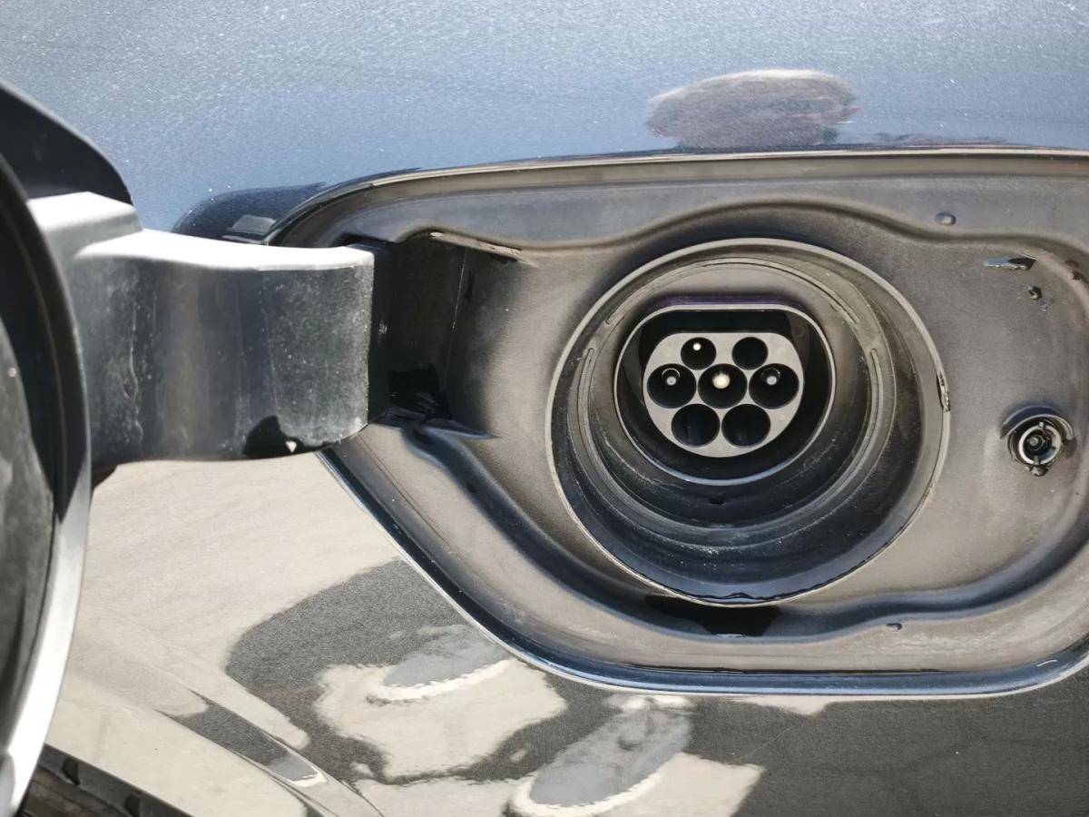 volvo-v60-2019-hibrido-1969cc