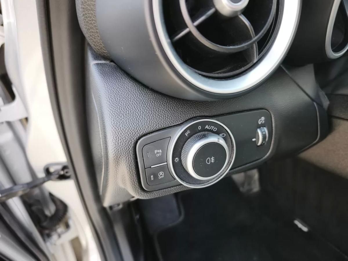 alfa-romeo-giulia-2018-diesel-2143cc