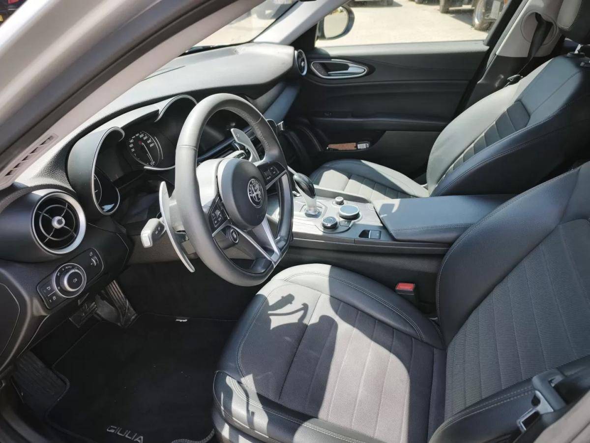 alfa-romeo-giulia-2018-diesel-2143cc