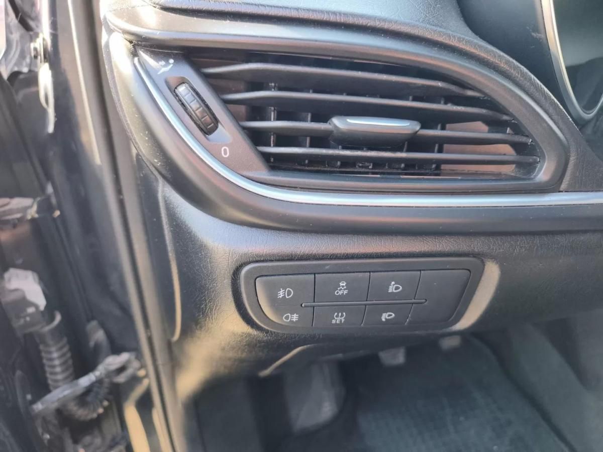 fiat-tipo-station-wagon-2017-diesel-1248cc
