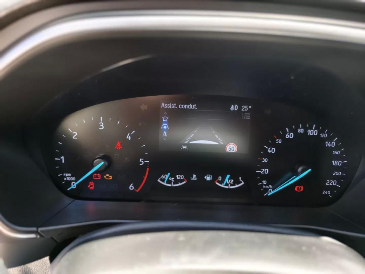 ford-focus-sw-2019-diesel-1499cc