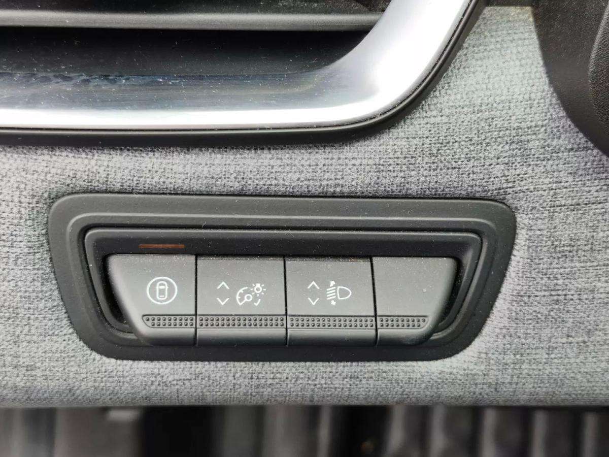 renault-clio-2024-gasolina-999cc