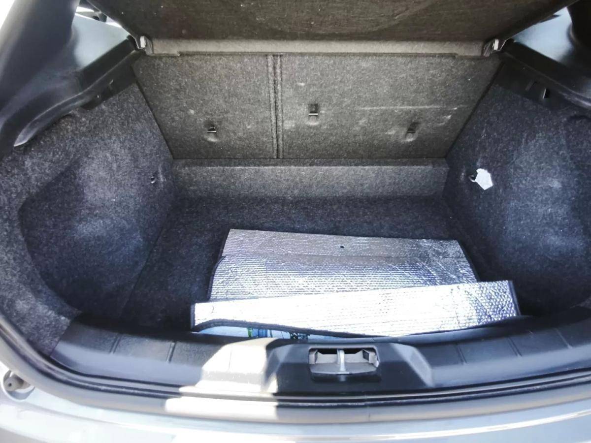 volvo-v40-2017-diesel-1969cc