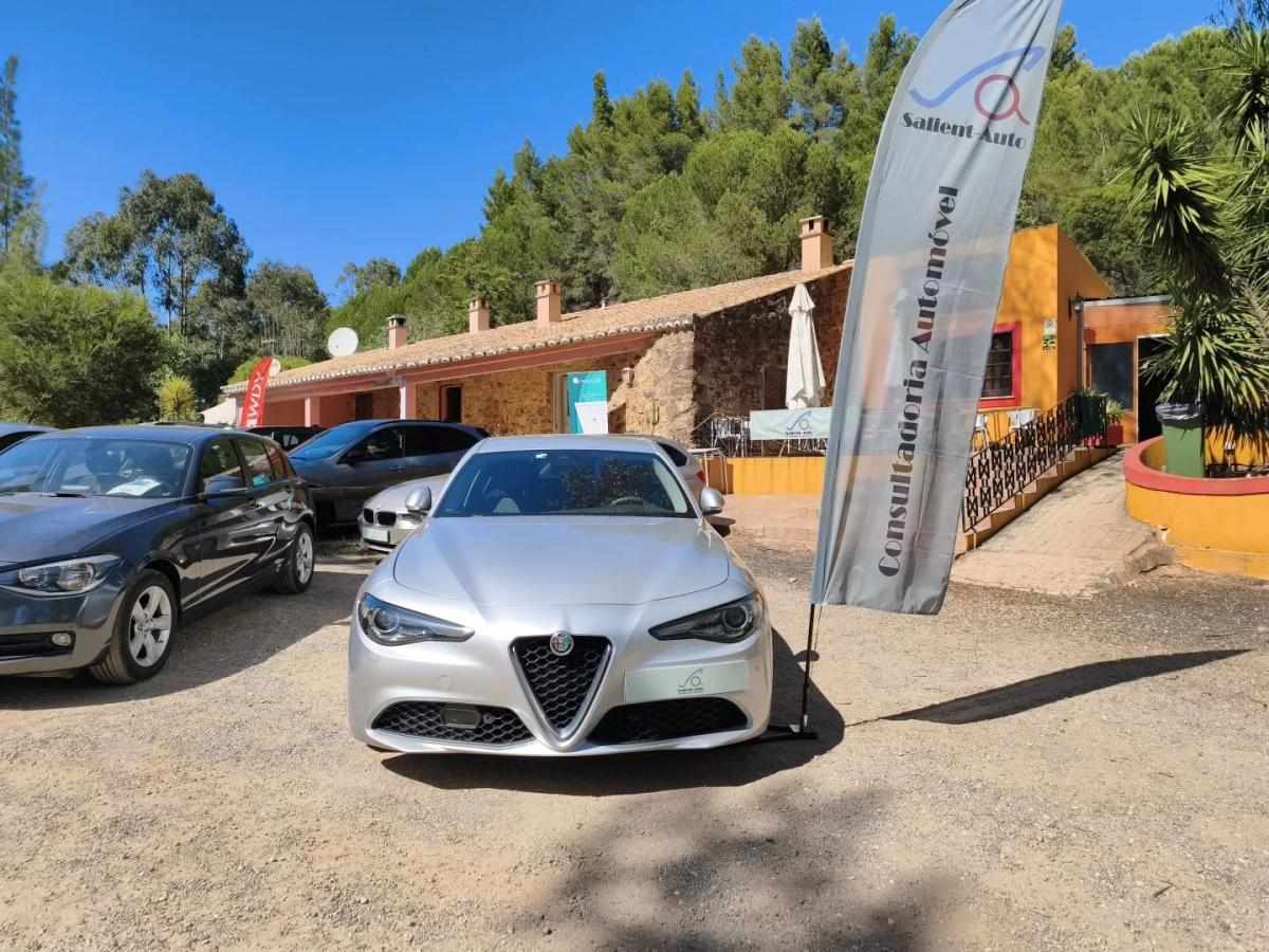 alfa-romeo-giulia-2018-diesel-2143cc