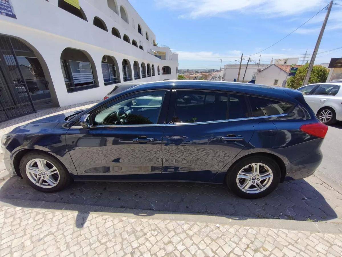 ford-focus-sw-2019-diesel-1499cc