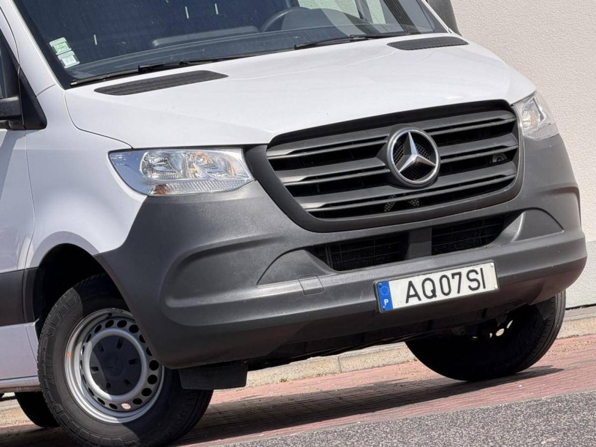 mercedes-benz-sprinter-2022-diesel-1950cc