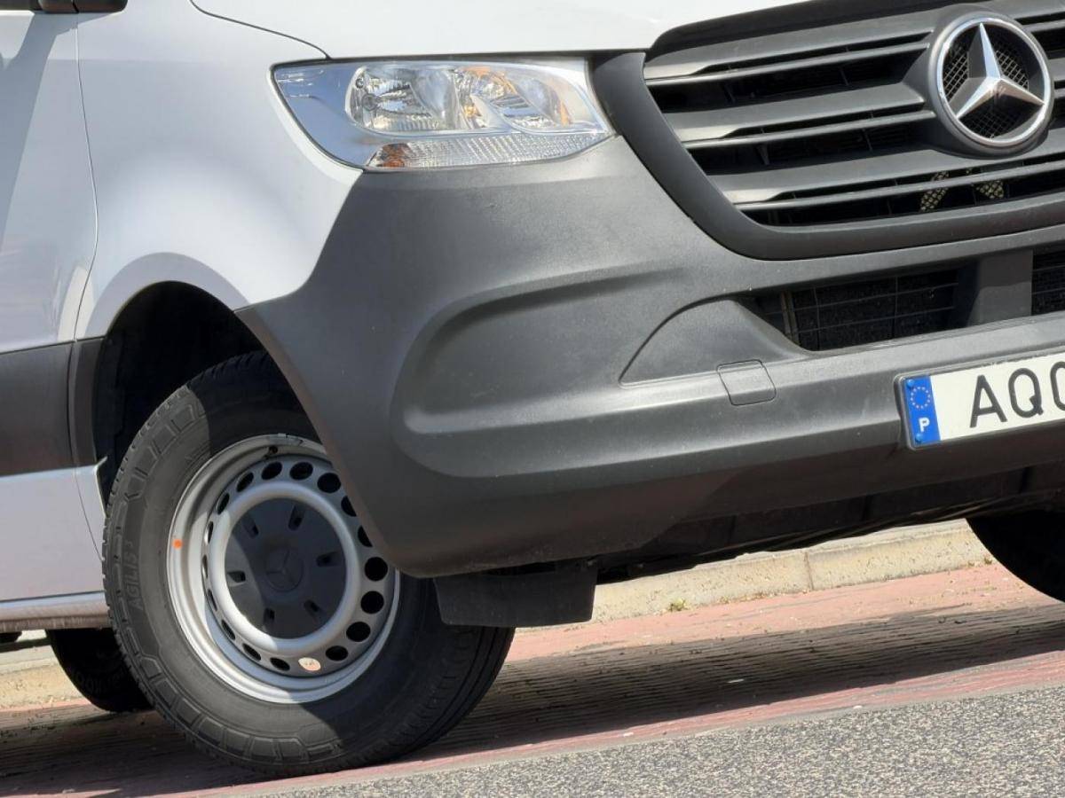 mercedes-benz-sprinter-2022-diesel-1950cc