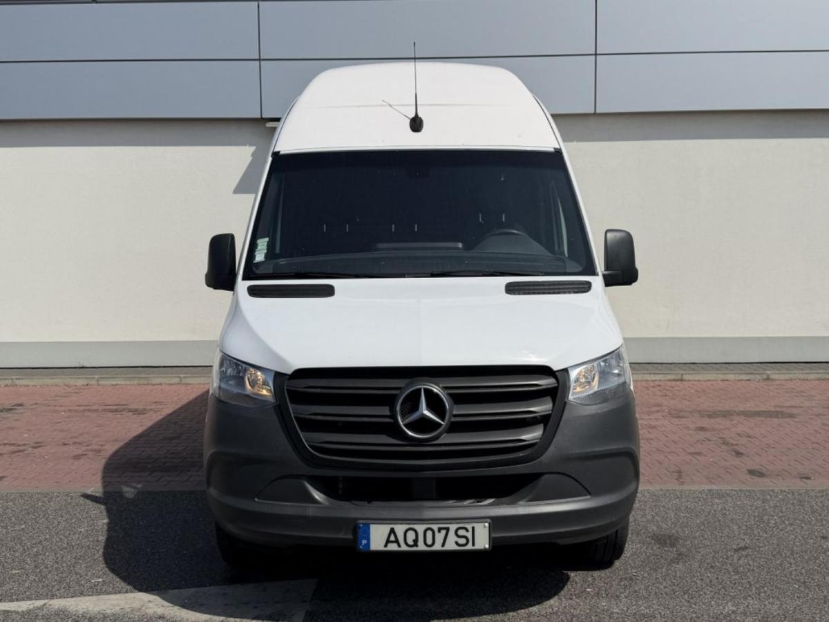 mercedes-benz-sprinter-2022-diesel-1950cc