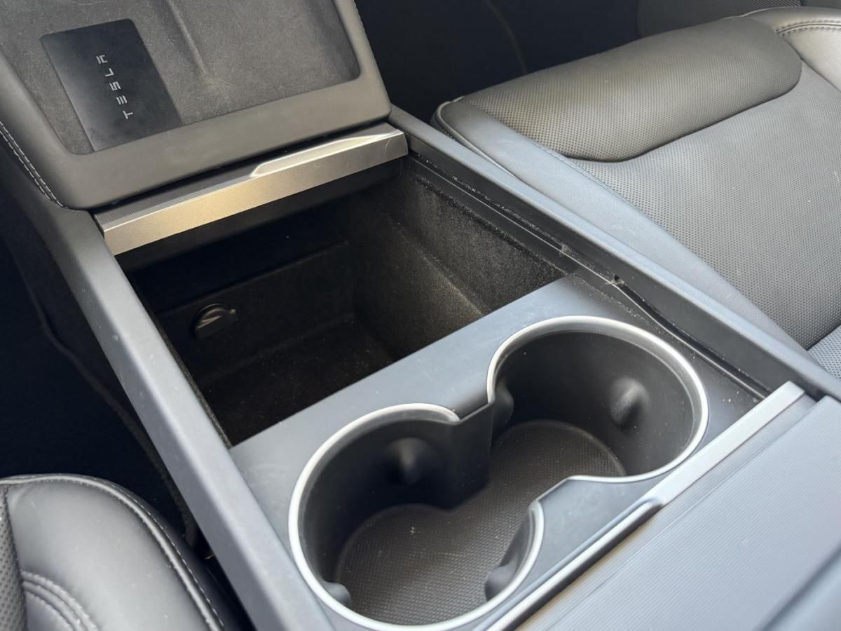 tesla-model-3-2024-eletrico-0cc