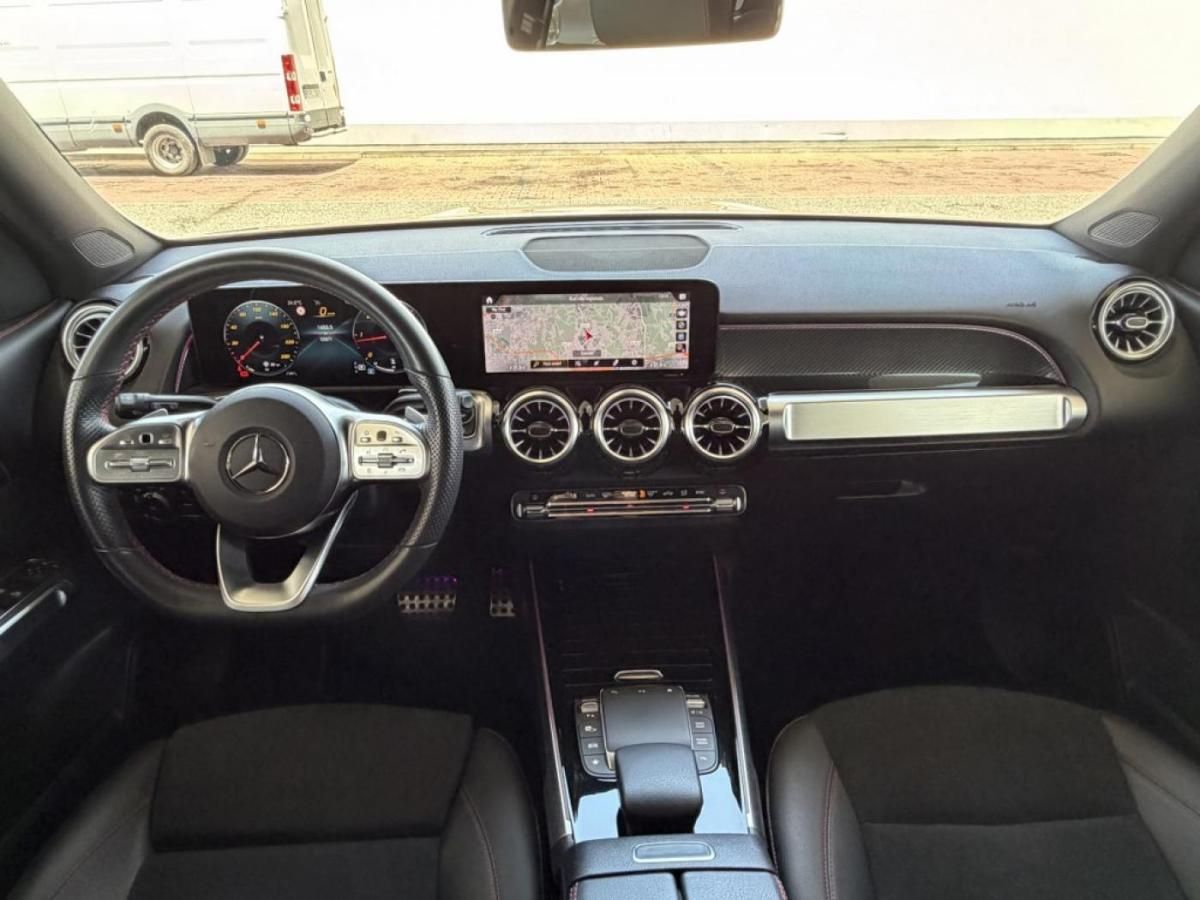 mercedes-benz-200-2022-diesel-1950cc