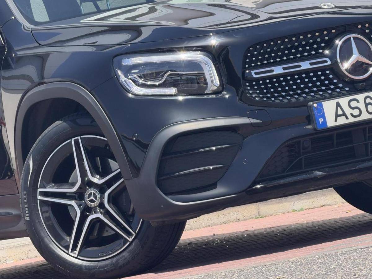 mercedes-benz-200-2022-diesel-1950cc