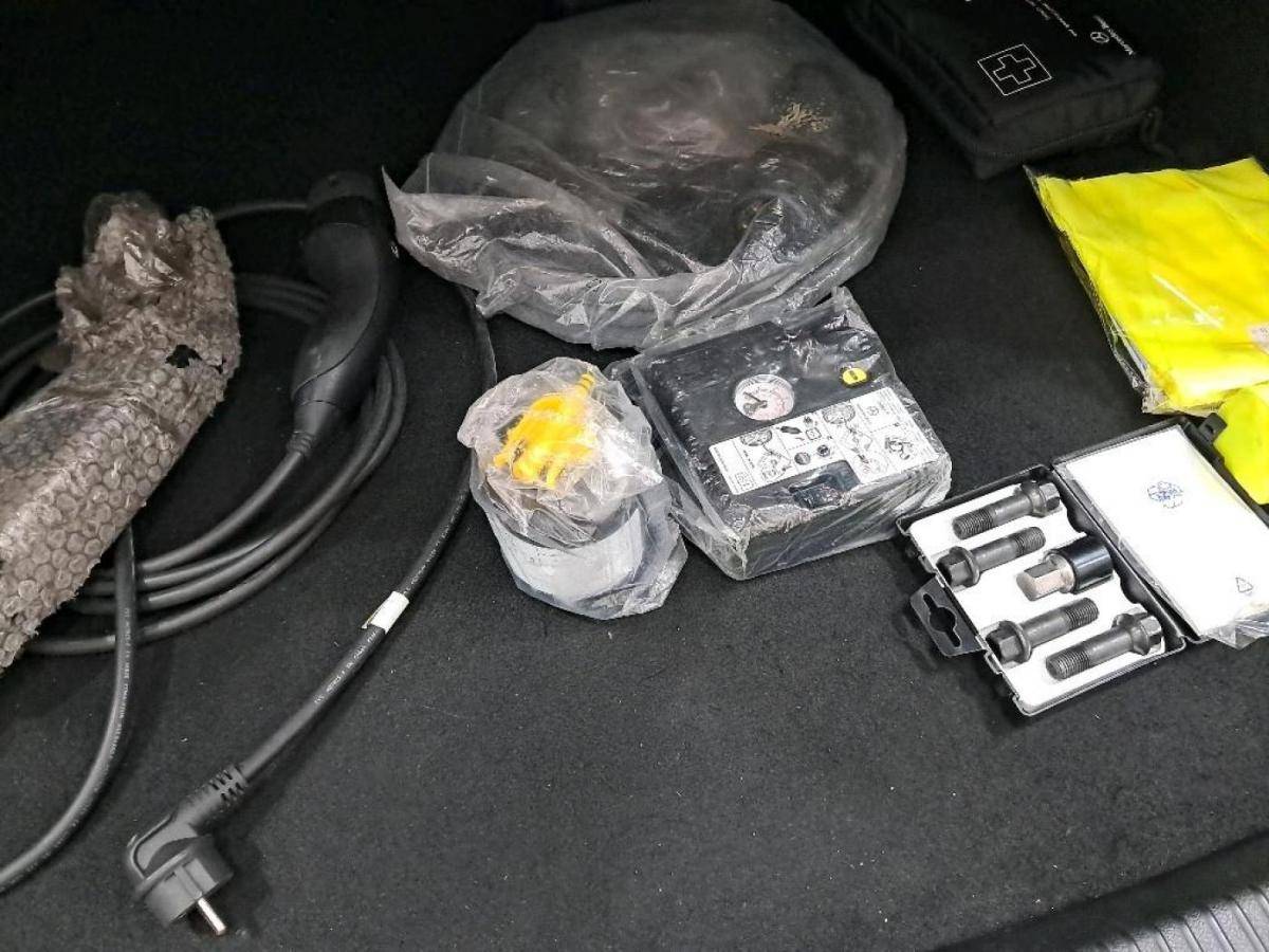 mercedes-benz-classe-c-2022-hibrido-a-gasolina-1999cc